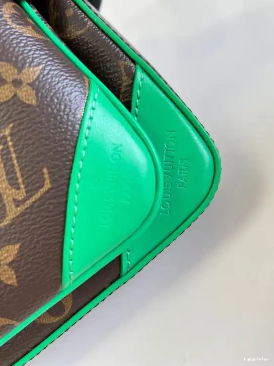 MESSENGER TRIO VUITTON LOUIS 0630